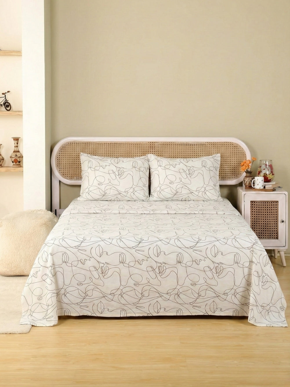 Line Art — 3 Piece Bedsheet Set