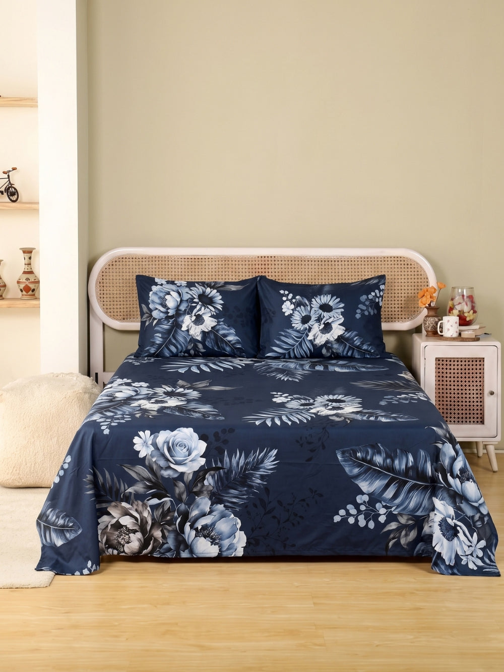 Navy Flora — 3 Piece Bedsheet Set