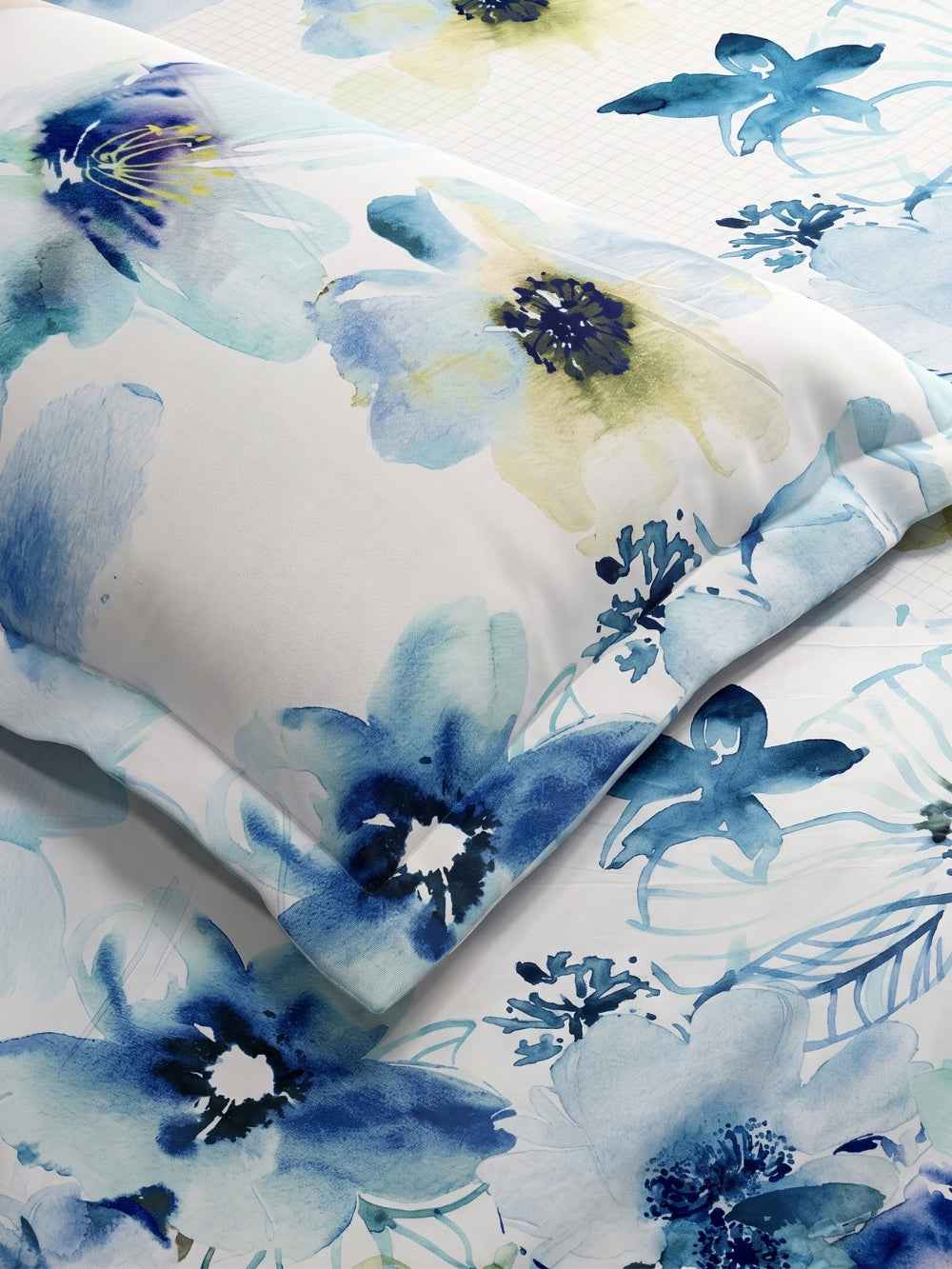Aqua Petal — 3 Piece Bedsheet Set