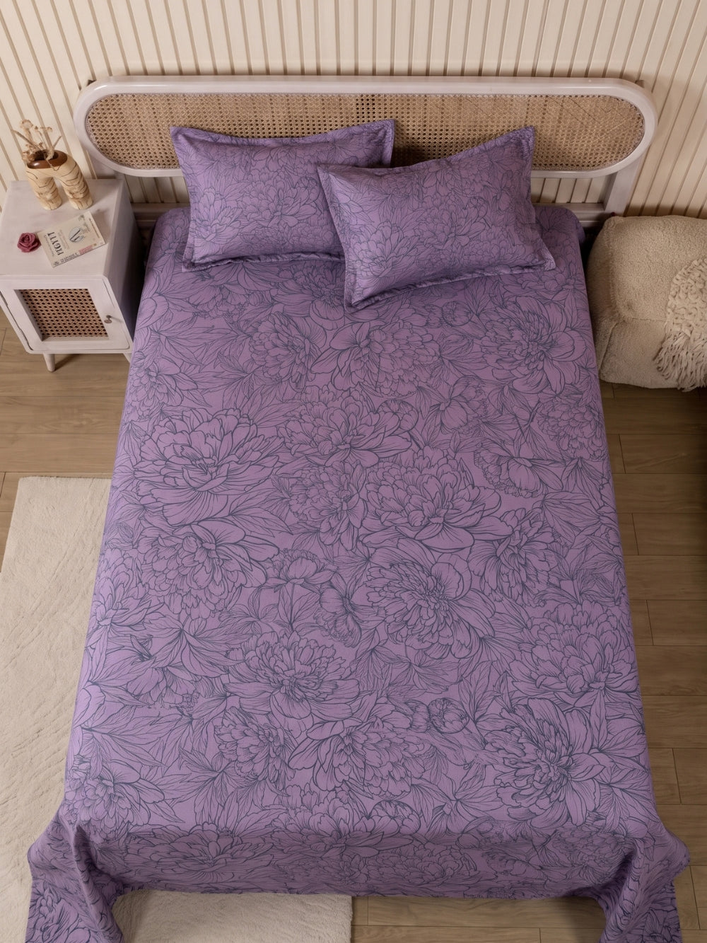 Lavender Bloom — 3 Piece Bedsheet Set