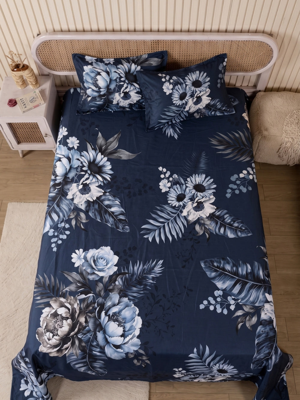 Navy Flora — 3 Piece Bedsheet Set