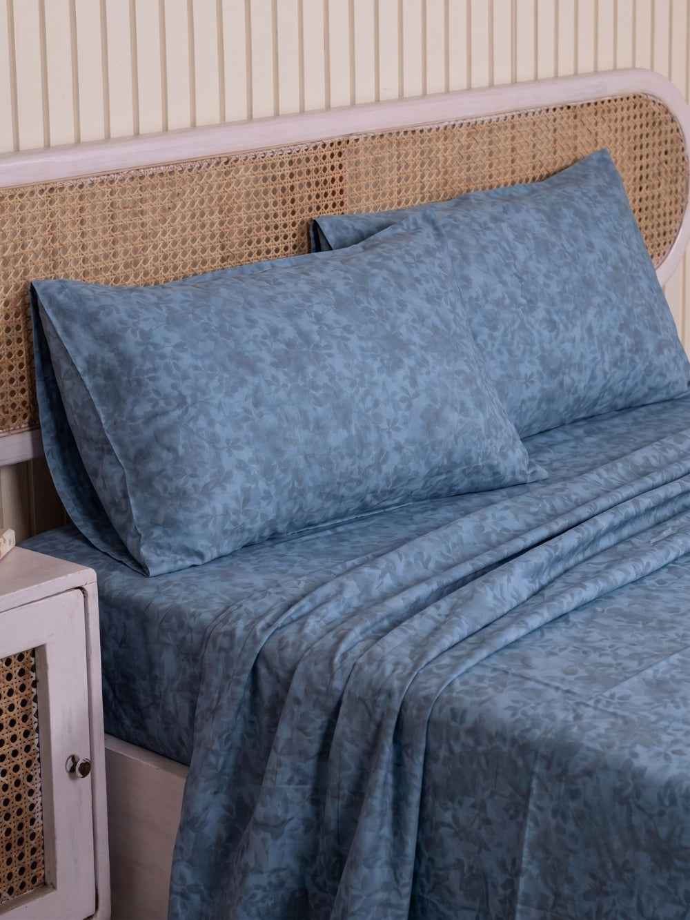 Slate Damask — 3 Piece Bedsheet Set