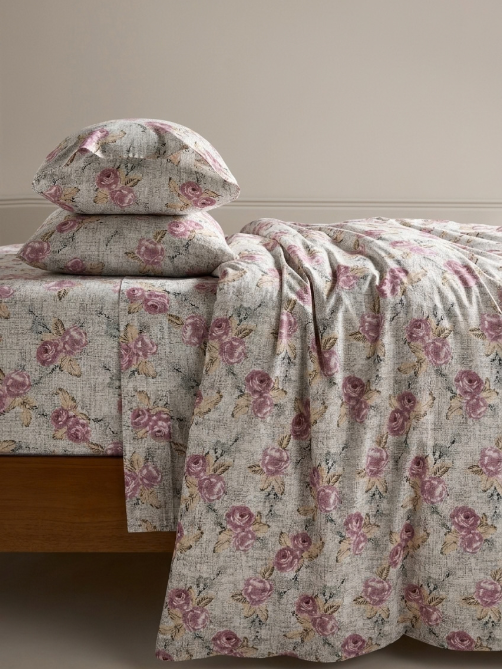 Mauve Rose — 3 Piece Bedsheet Set