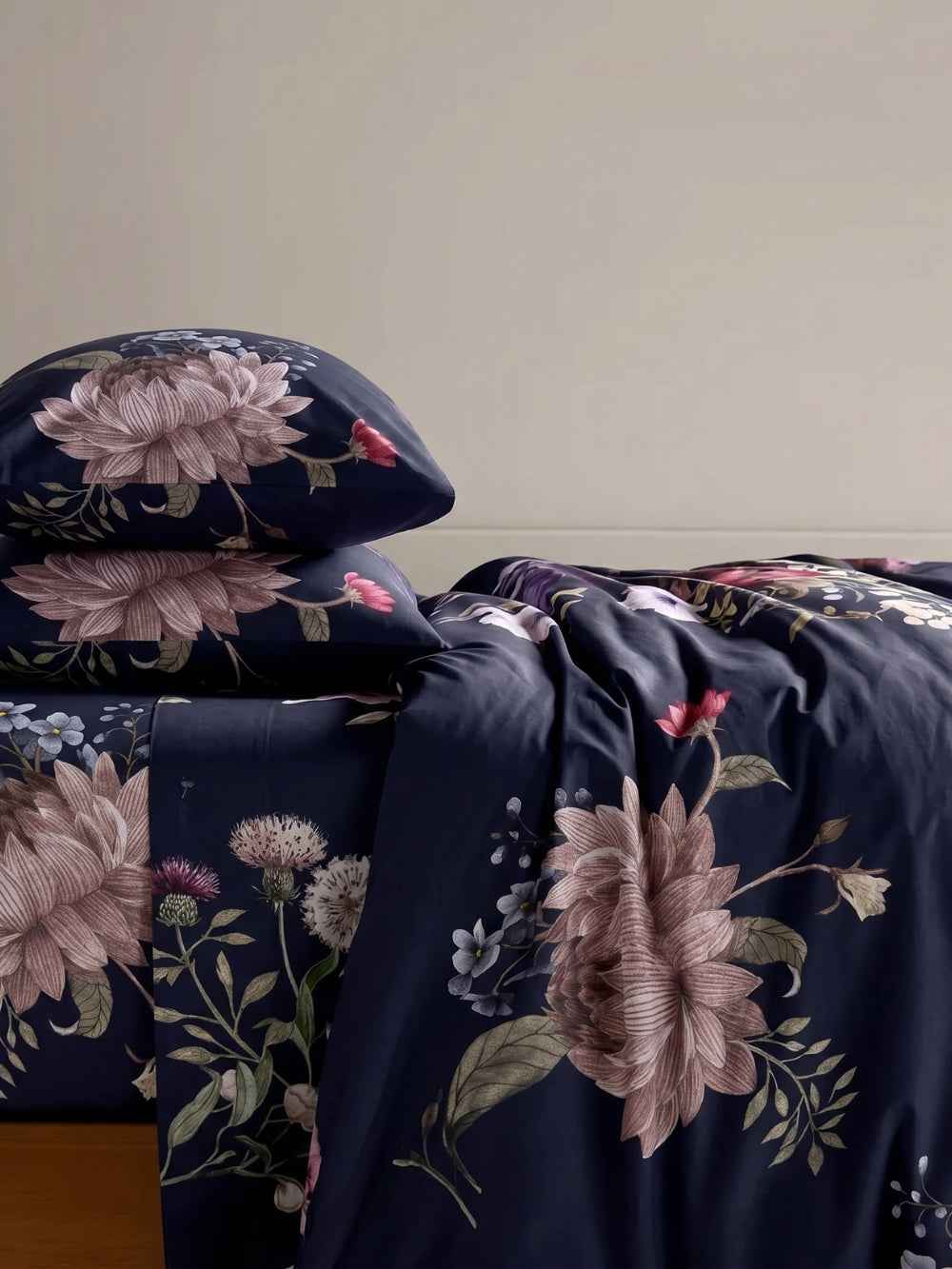 Sapphire Petal — 3 Piece Bedsheet Set