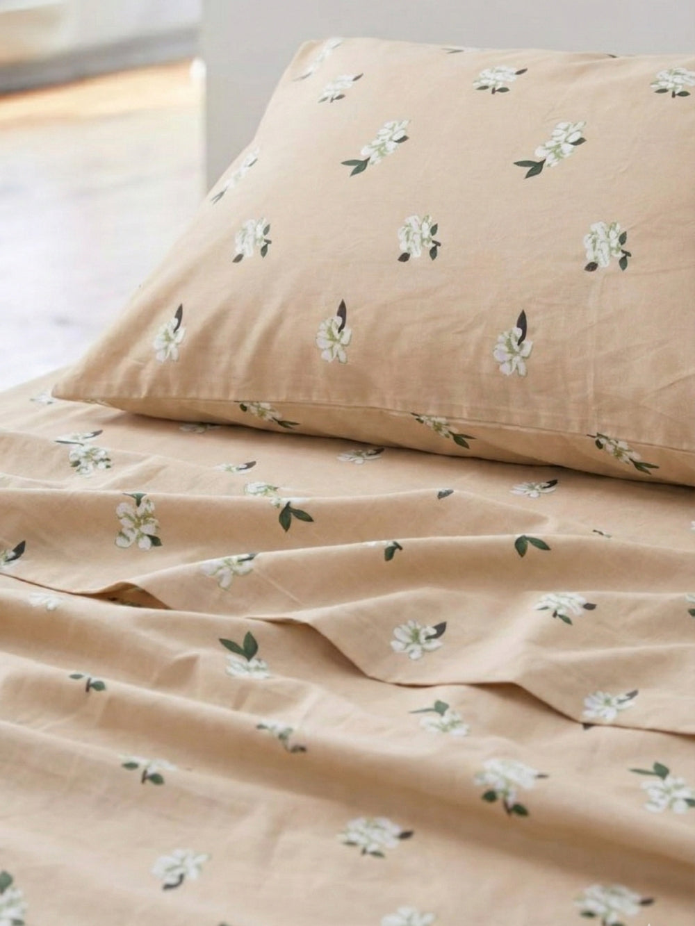 Floral Print — 3 Piece Bedsheet Set