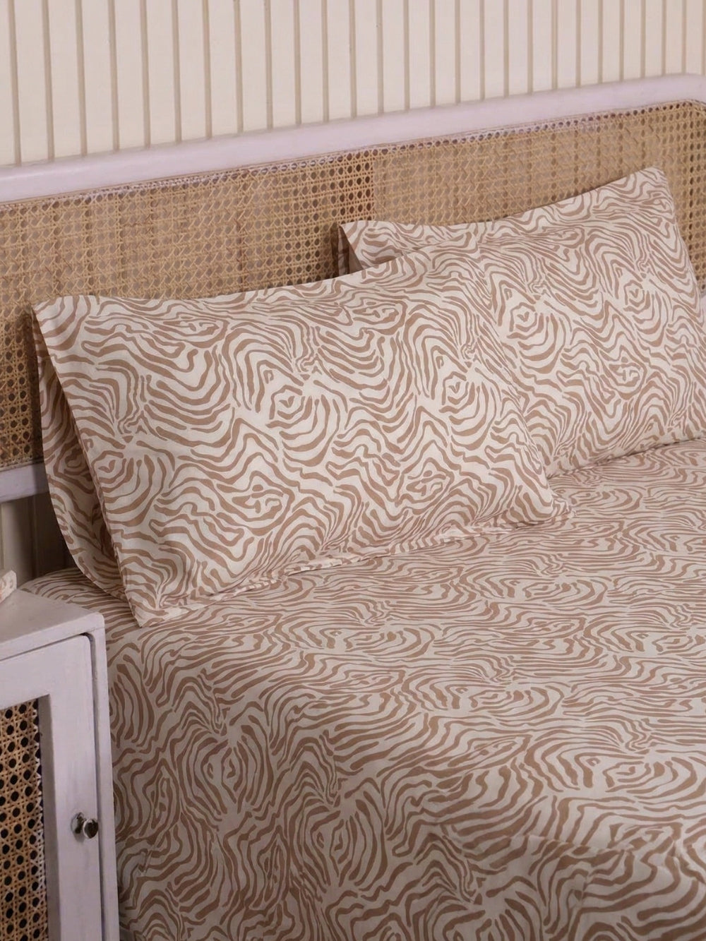 Abstract Zebra — 3 Piece Bedsheet Set