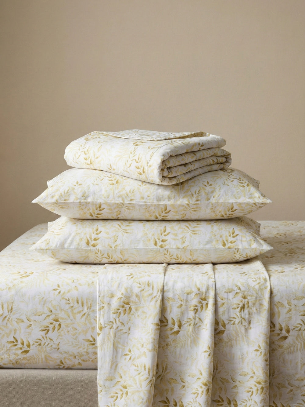 Elegant Leaf — 3 Piece Bedsheet Set