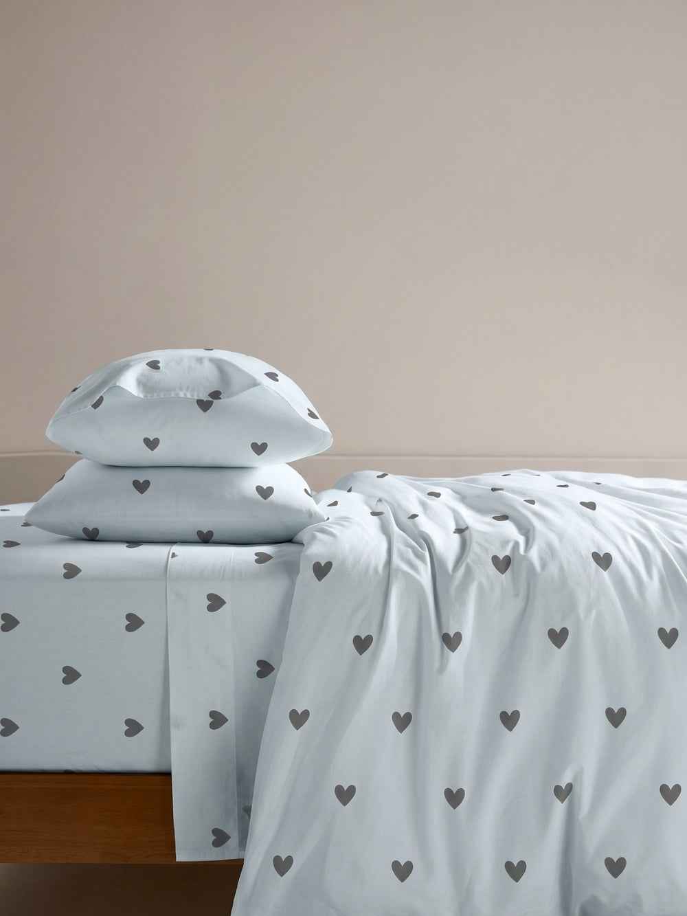 Sky Heart — 3 Piece Bedsheet Set