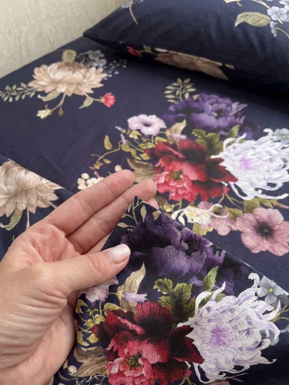 Sapphire Petal — 3 Piece Bedsheet Set