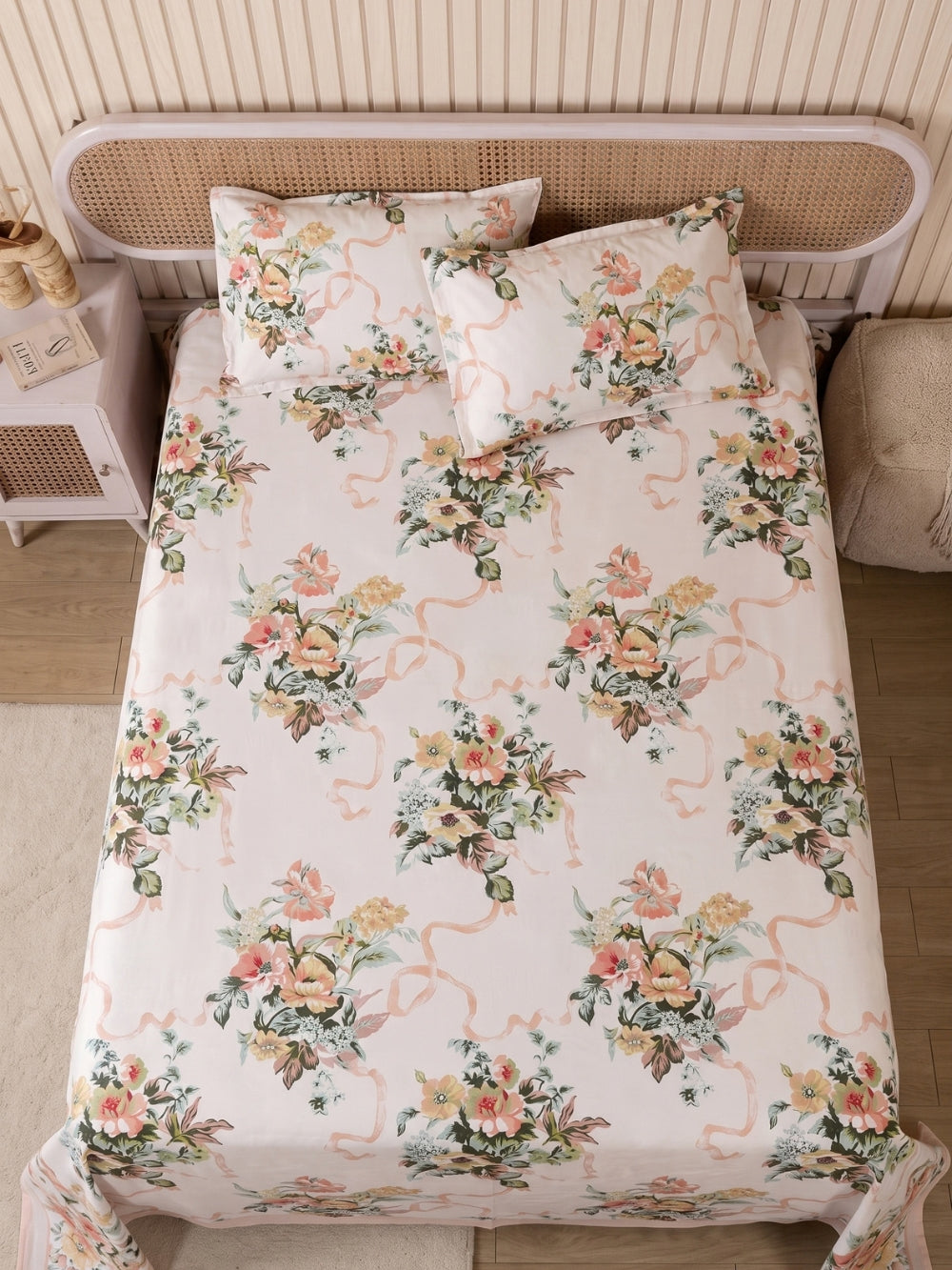 Peach Bouquet — 3 Piece Bedsheet Set