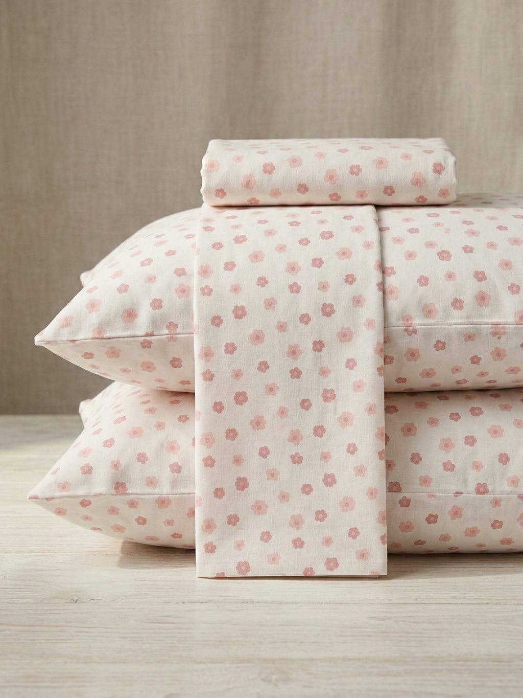 Soft Blossom — 3 Piece Bedsheet Set