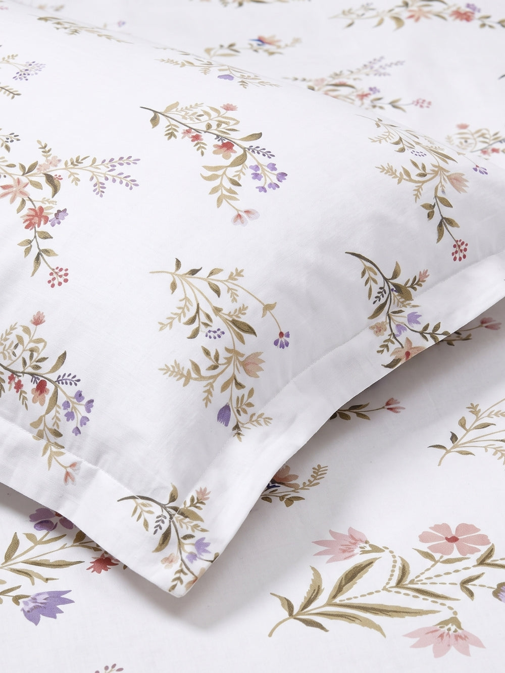 Spring Meadow — 3 Piece Bedsheet Set
