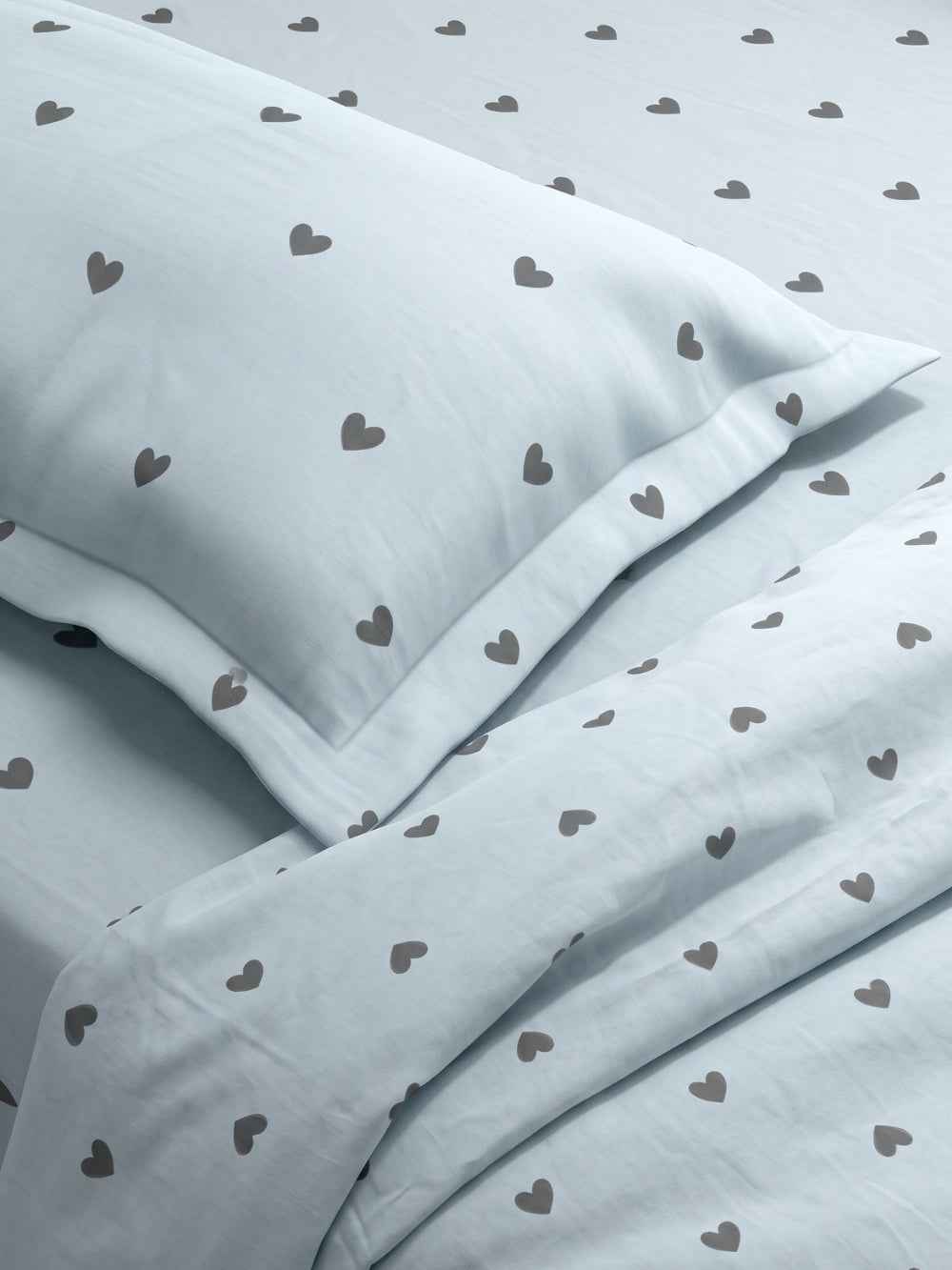 Sky Heart — 3 Piece Bedsheet Set